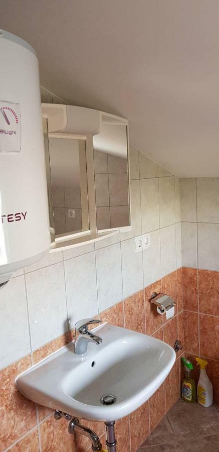 Apartament Slatina 13/1 Vir Zewnętrze zdjęcie